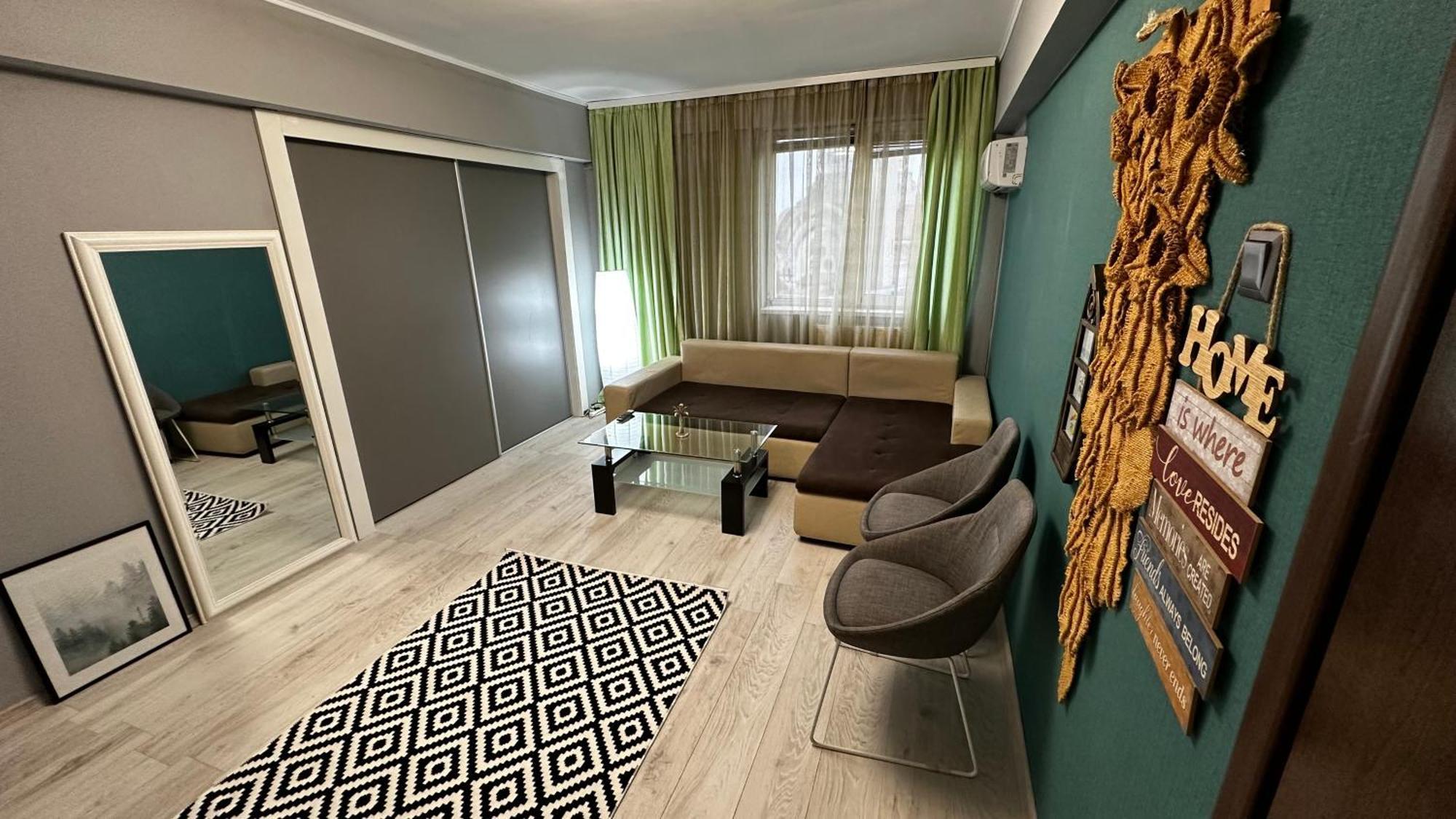 Piata Ovidiu Square Apartment Constanta Exterior photo