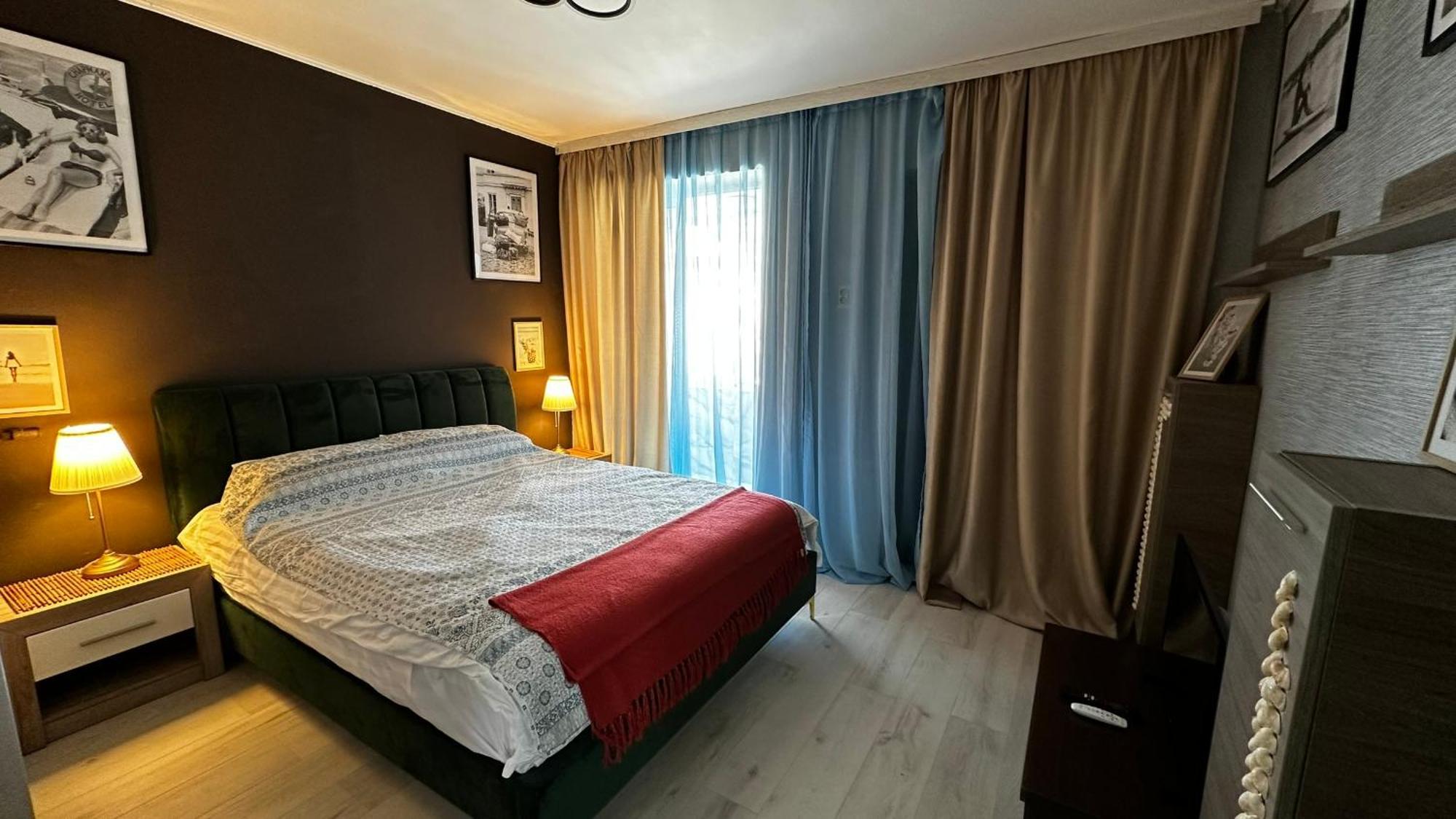 Piata Ovidiu Square Apartment Constanta Exterior photo