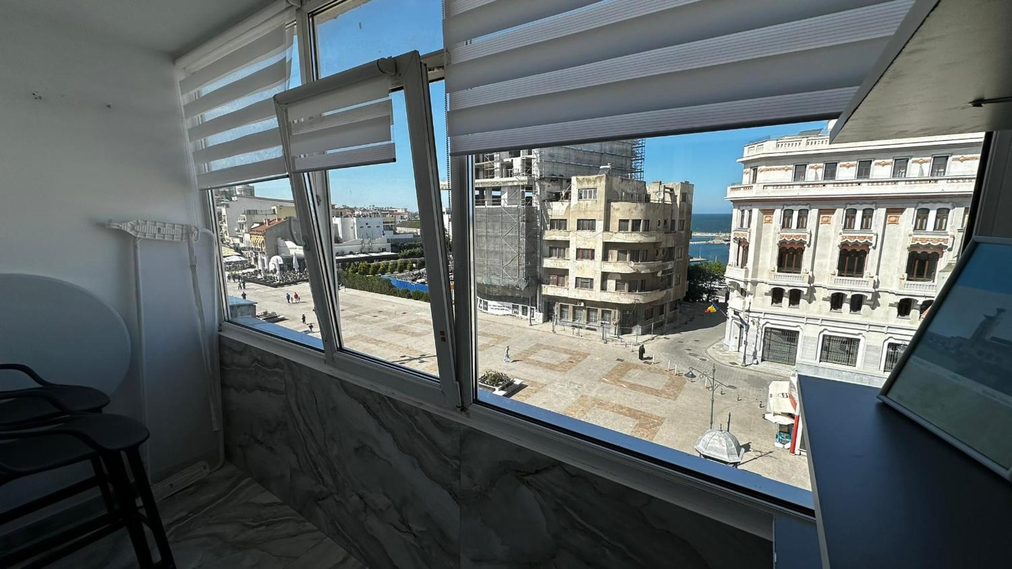 Piata Ovidiu Square Apartment Constanta Exterior photo